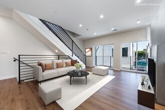 Building Photo - 1857 Crenshaw Blvd