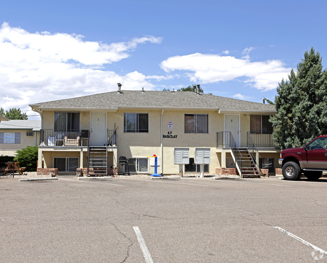 Red Creek - Red Creek Apartments