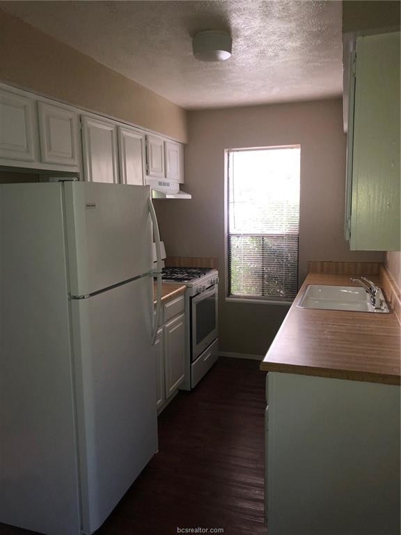 Building Photo - 1518 Pine Ridge Dr