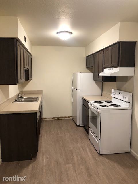 Foto principal - 424 W Franklin Ave