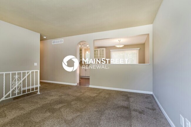 Foto del edificio - 9130 Grant Ln