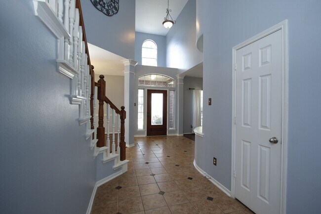 Foto del edificio - 16706 Mallory Bridge Dr