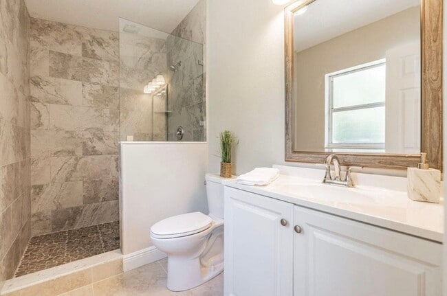 Photo - 6514 Travis Blvd House