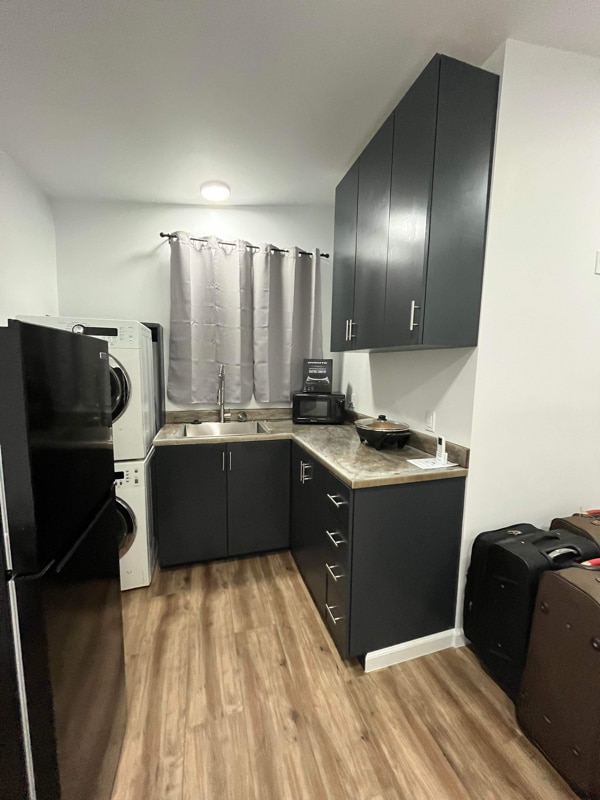 Foto del edificio - 268 Meadowbrook Dr