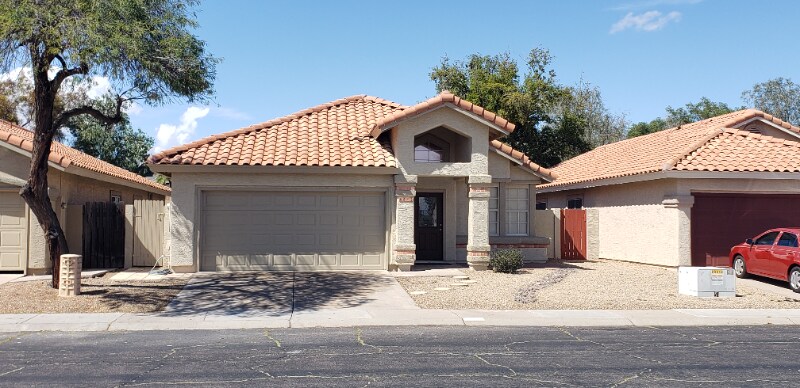 Primary Photo - 6842 S Dennis Dr