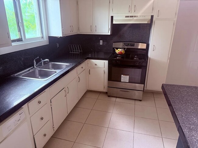 Foto del edificio - 285 Richard St