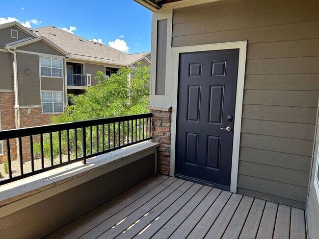 Building Photo - Beautiful 2Bd 1Bath Condo Close to Everything