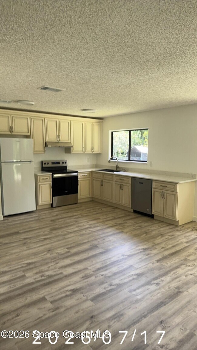 Foto del edificio - 1418 Paley Cir SE