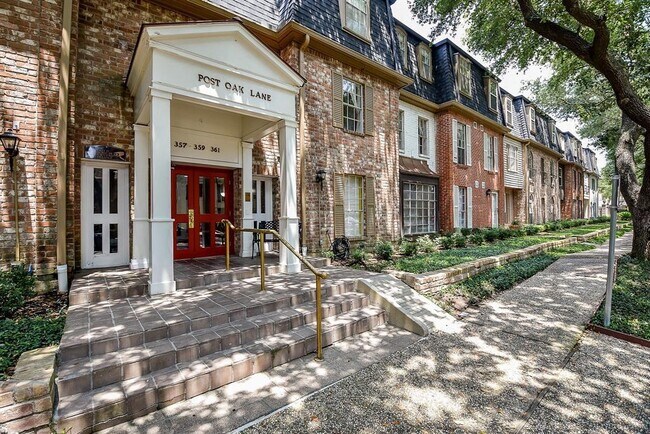Foto del edificio - 359 N Post Oak Ln
