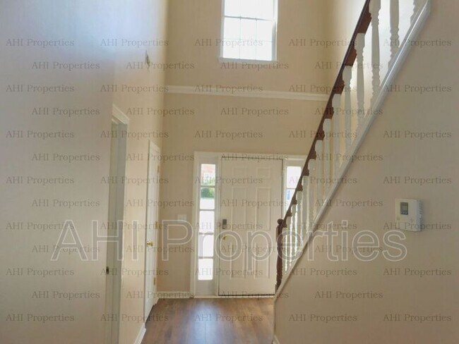 Foto del edificio - 7503 Spencer Ln