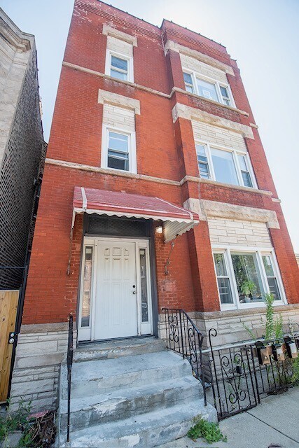Building Photo - 3745 S Wallace St