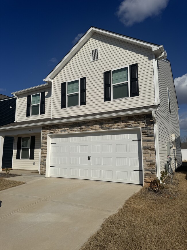 Building Photo - 6019 Willutuck Dr