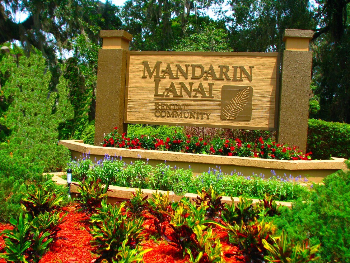Mandarin Lanai Apartments in Jacksonville, FL