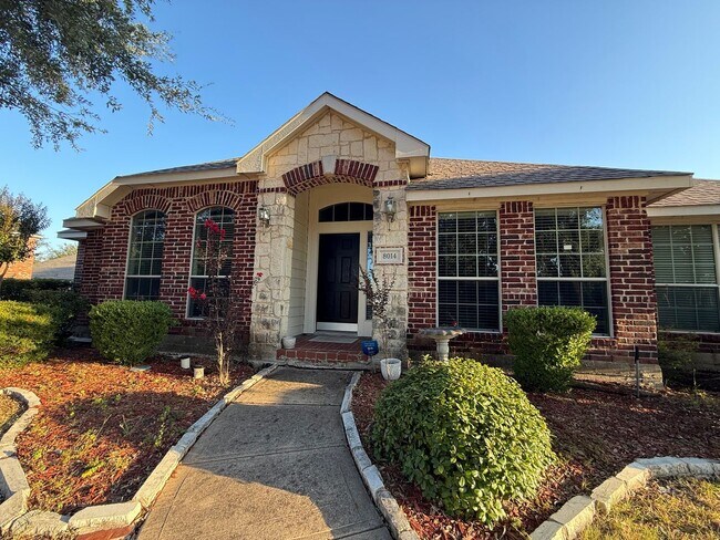 Building Photo - 8014 Wilmington Dr