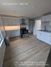 Building Photo - 235 Cedar St