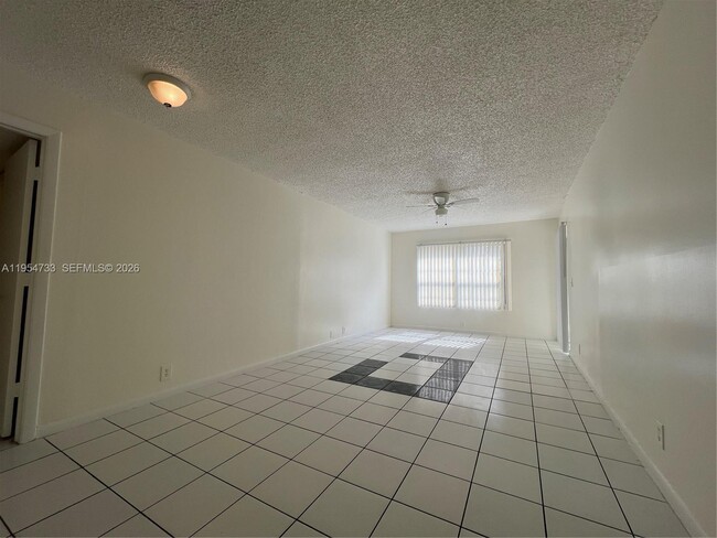 Foto del edificio - 2339 Linton Ridge Cir