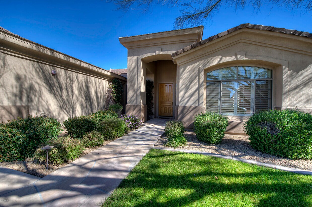 Primary Photo - 7420 E Quill Ln