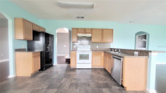 Building Photo - 171 Big Sioux Dr