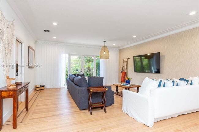 Foto del edificio - 501 SW 19th Rd