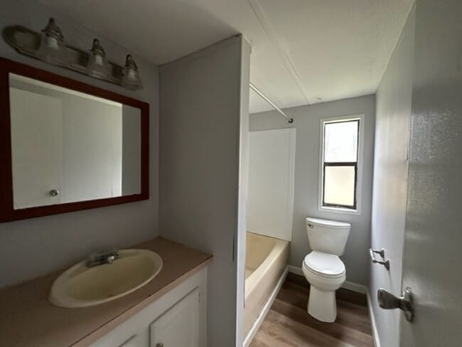 Building Photo - Lease To Own Unit in The Lori Ln Mobile Ho...