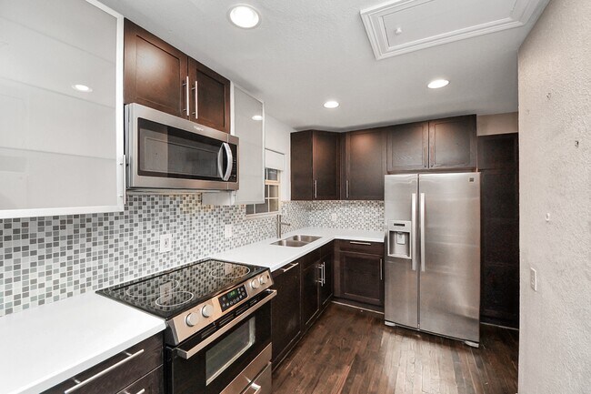 Foto del edificio - 2332 Sheridan St