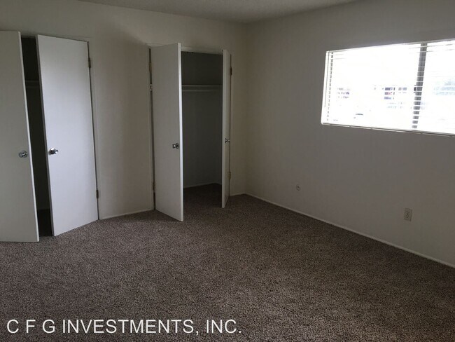 Foto del edificio - 3 br, 2 bath Apartment - 3221 W Cabot Dr. #1