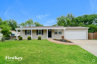 Building Photo - 1706 Pebble Brook Dr