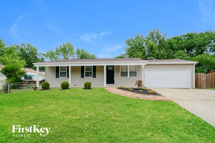 Foto principal - 1706 Pebble Brook Dr