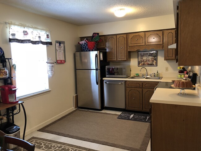 Stainless steel appliances in kitchen - 117 Michael Dr