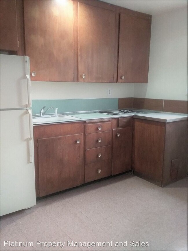Foto del edificio - 1350 N Devon Ave