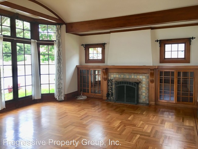 Building Photo - 3 br, 2 bath House - 310 Colon Avenue