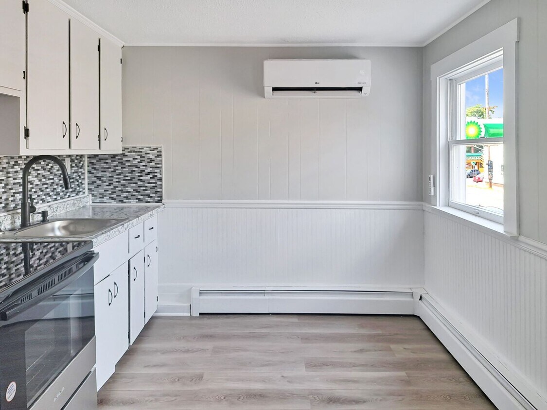 Foto principal - 151 Andover St