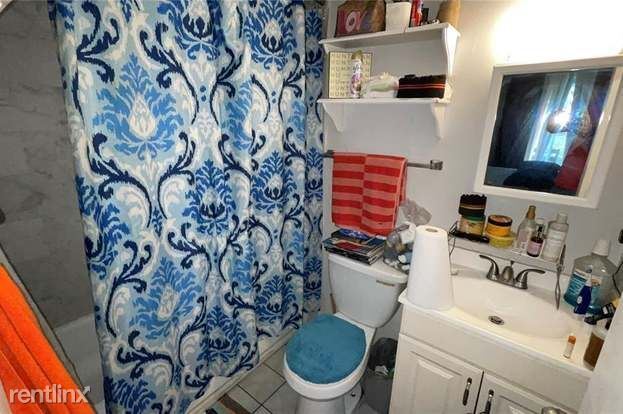 Building Photo - 1 br, 1 bath Condo - 7120 Waterside Dr # 3...