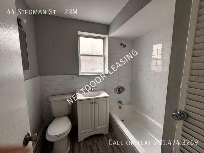 Photo - 44 Stegman St-2RM Apartment