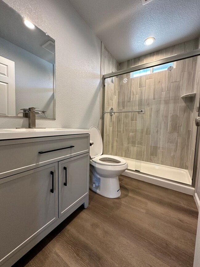 Building Photo - Newly Built 2 Bed/2 Bath Home Near Downtow...