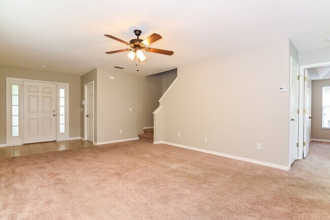 Foto del edificio - 5822 Wrenwater Dr