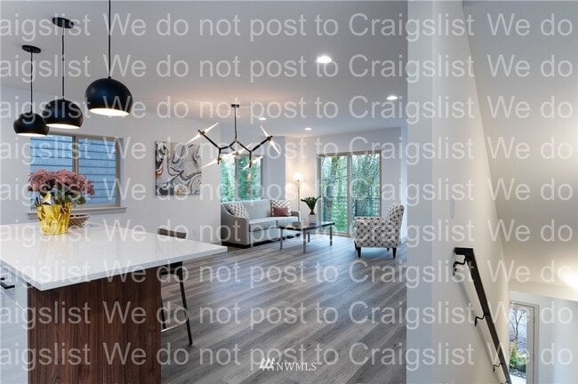 Photo - West Seattle - 3 Bedroom - 2.5 Bathroom w/... House