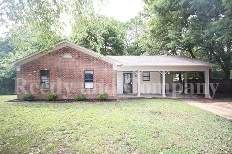 Primary Photo - 5356 Lakeview Cove