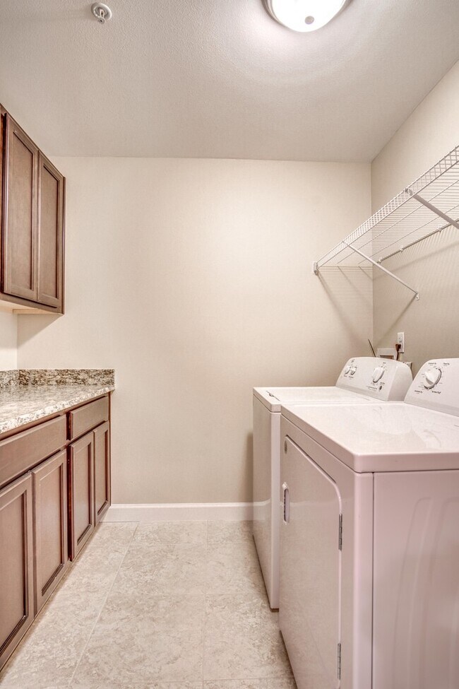 Foto del edificio - Cypress Preserve Beautiful 1B/1B Apartment...