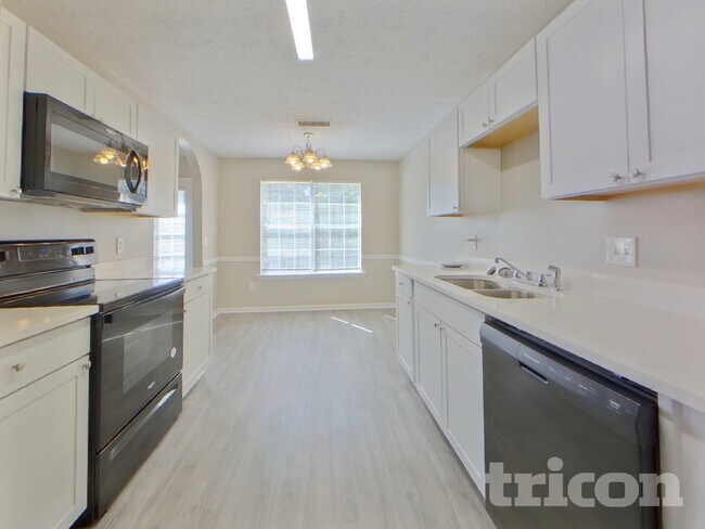 Foto del edificio - 3710 Michaels Creek Way