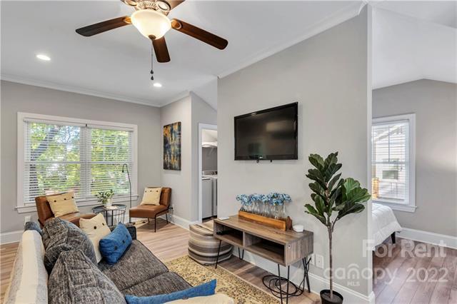 Foto del edificio - 812 E 20th St