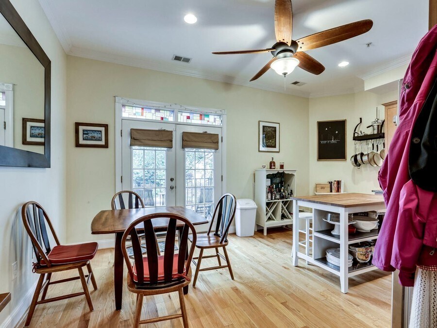 Foto principal - 3917 7th St NW