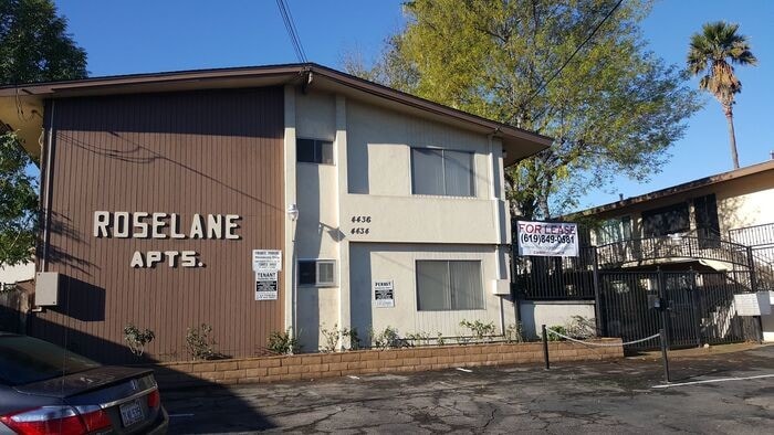 Primary Photo - SPACIOUS 2BR/1BA Unit with private Patio.