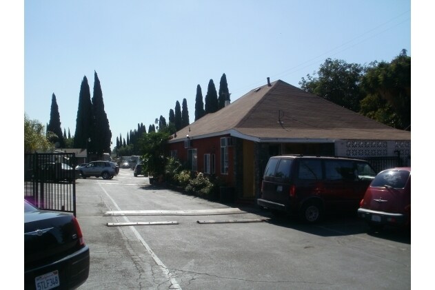 Foto del edificio - Liberty Travel Park