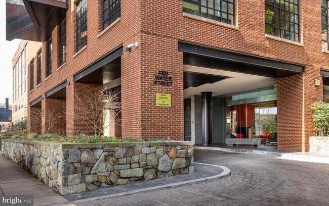 Foto del edificio - 3303 Water St NW