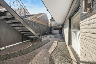 Building Photo - 234 Westheimer Rd