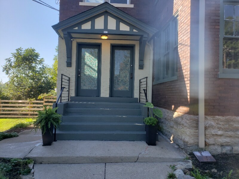 Foto principal - 805 Ridgeway Ave