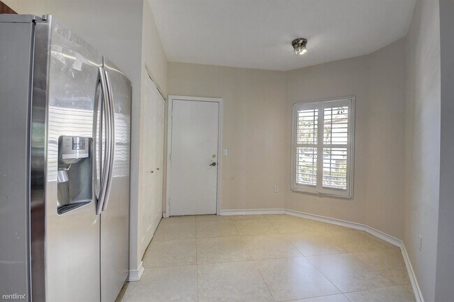 Foto del edificio - 3 br, 2.5 bath Townhome - 21060 Via Eden