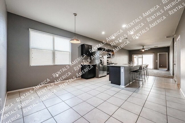 Foto del edificio - 4964 E Smoky Quartz Rd