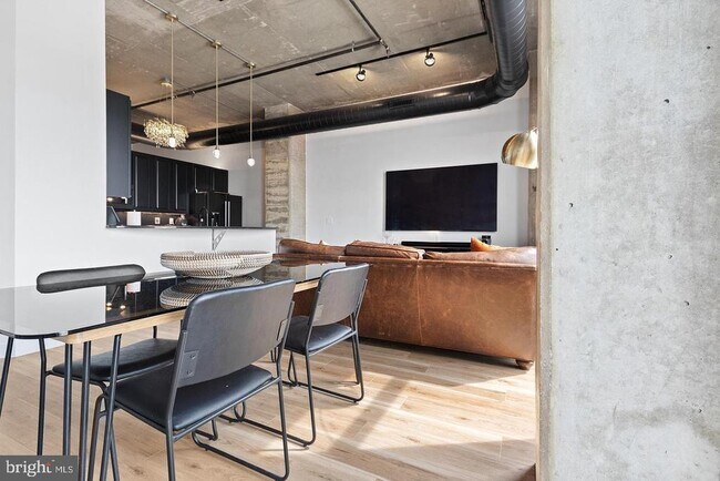 Foto del edificio - 113 N Bread St